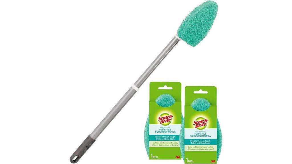extendable tub and tile scrubber