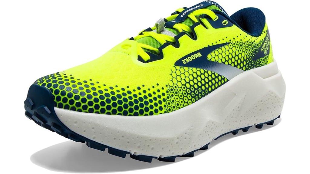 men s trail running shoe