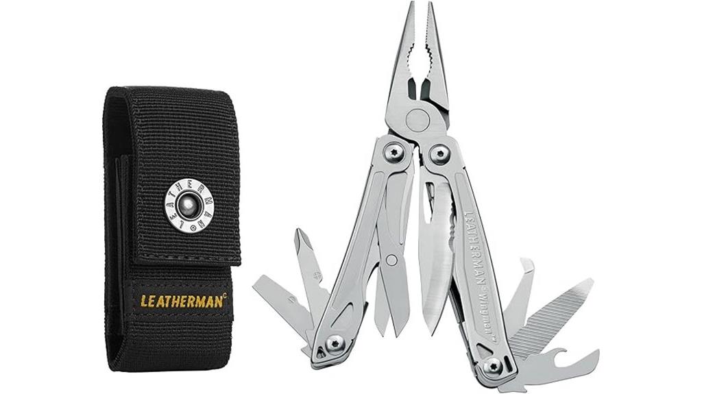 multitool with pliers