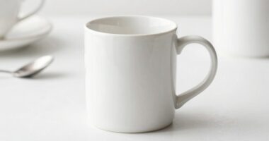 product photos affect size perception